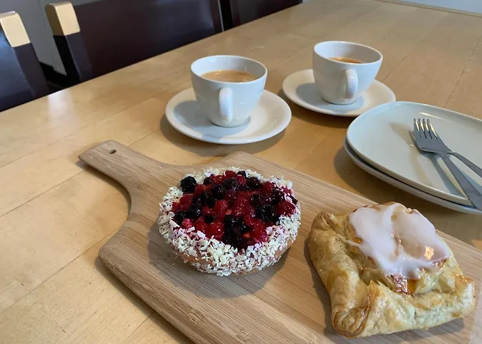 Huize Bronsgroen - Voor 2-6 Pers In Limburgse Heuvelland Cadier en Keer