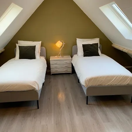 Huize Bronsgroen - Voor 2-6 Pers In Limburgse Heuvelland Vakantiehuis *